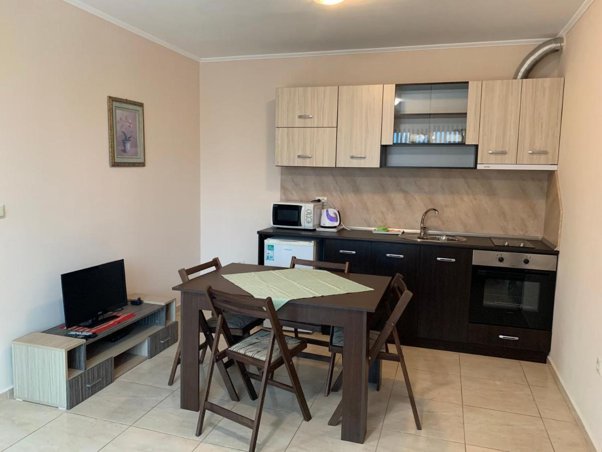 Golden Sun Apartman Pomorie Kültér fotó