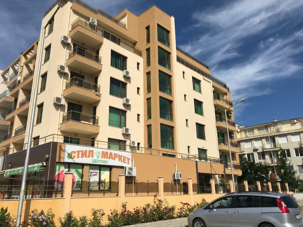 Golden Sun Apartman Pomorie Kültér fotó
